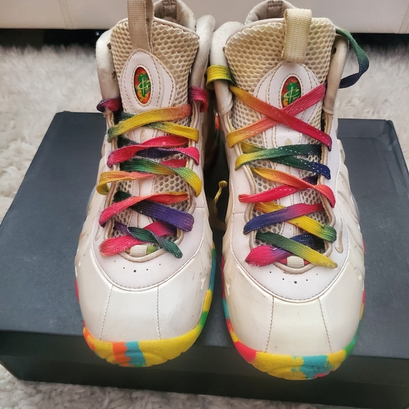 Nike sneakers - Picture 2 of 6